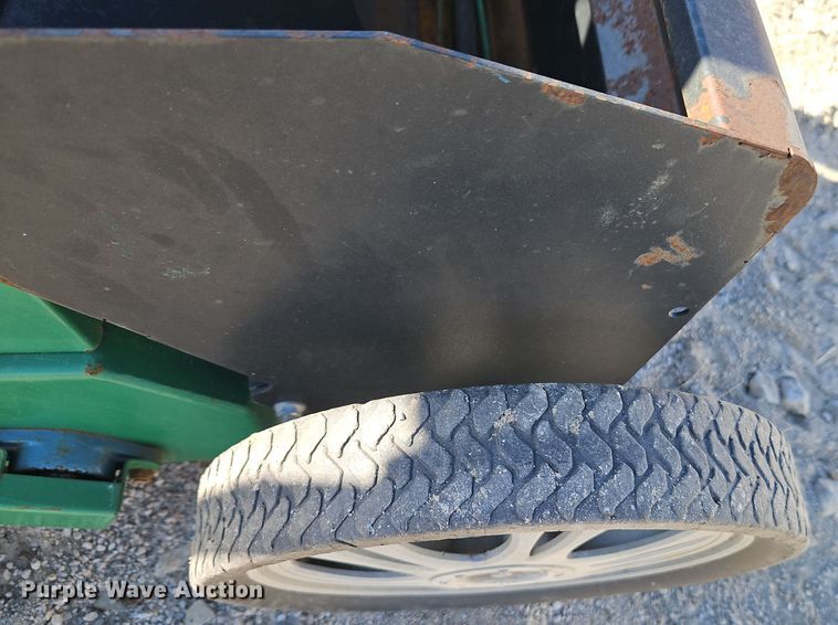 image for item EI8708 Billy Goat OS901SPH over seeder