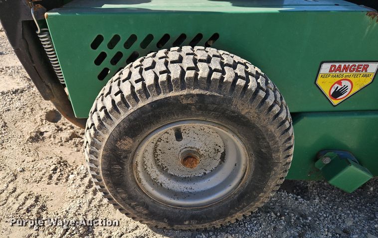 image for item EI8708 Billy Goat OS901SPH over seeder