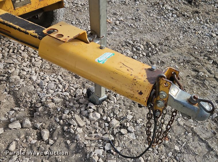 image for item EI8709 2014 Vermeer BC700XL wood chipper