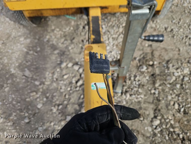 image for item EI8709 2014 Vermeer BC700XL wood chipper