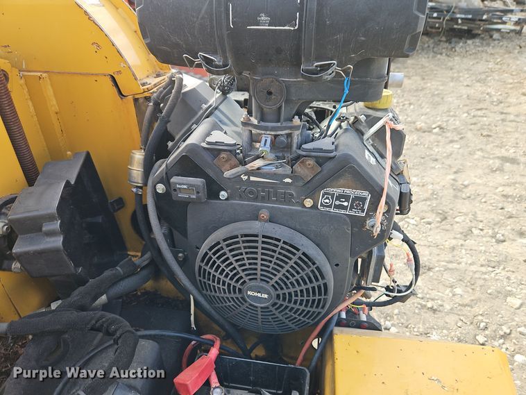 image for item EI8709 2014 Vermeer BC700XL wood chipper