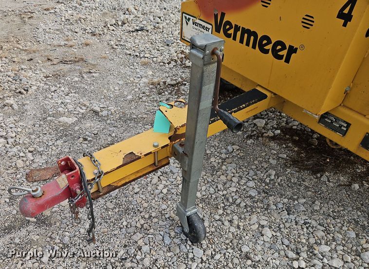 image for item EI8711 2014 Vermeer BC700 XL wood chipper