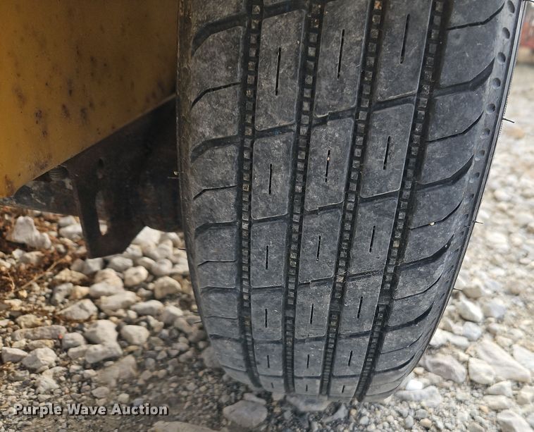 image for item EI8711 2014 Vermeer BC700 XL wood chipper