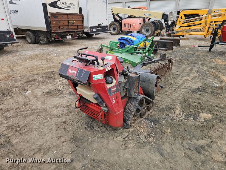 image for item EI8727 2014 Toro TRX-26 trencher