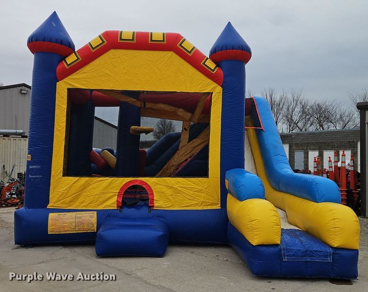 image for item EI8733 Ninja Jump INTL bounce house