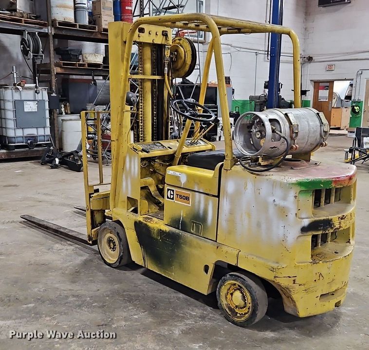 image for item EI8739 Caterpillar T50B forklift