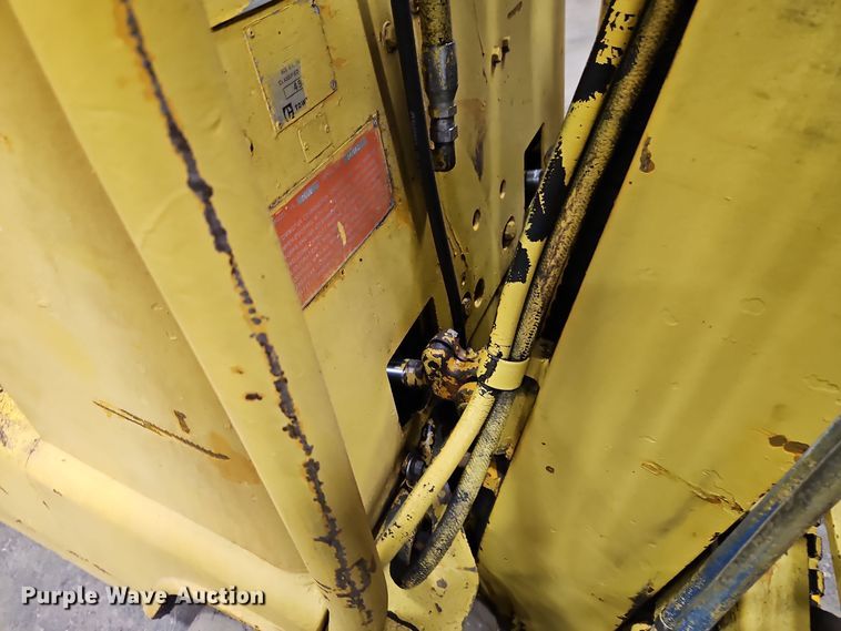 image for item EI8739 Caterpillar T50B forklift