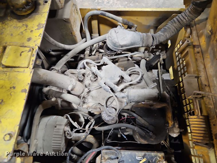 image for item EI8739 Caterpillar T50B forklift