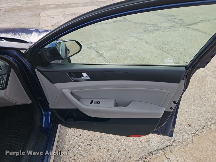 image for item EI8740 2015 Hyundai Sonata Sport 