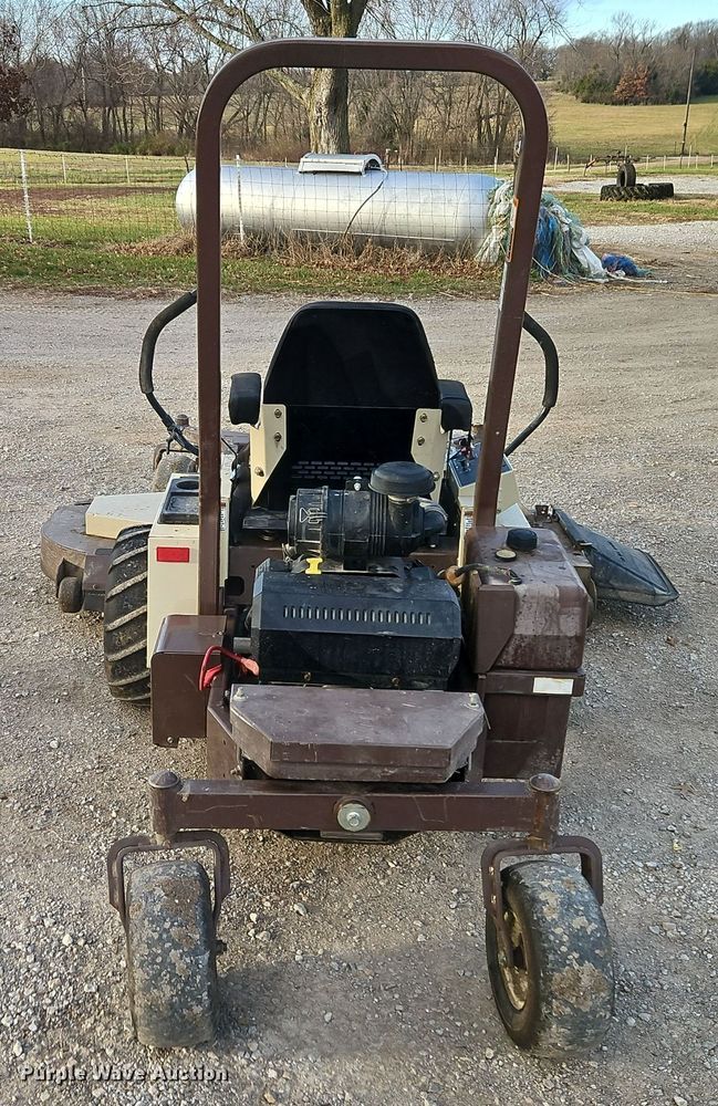 image for item EI8743 Grasshopper 727K ZTR lawn mower