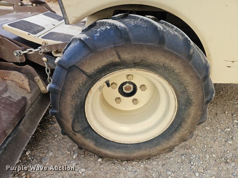 image for item EI8743 Grasshopper 727K ZTR lawn mower