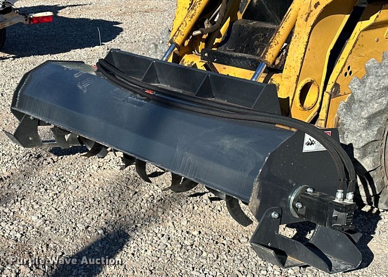 image for item EJ5301 2024 Wolverine TL-12-72W 72