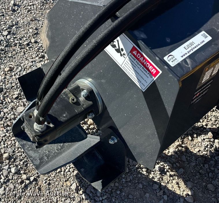 image for item EJ5301 2024 Wolverine TL-12-72W 72