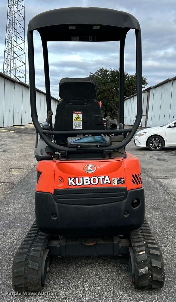 image for item EL6517 2017 Kubota U17 mini excavator