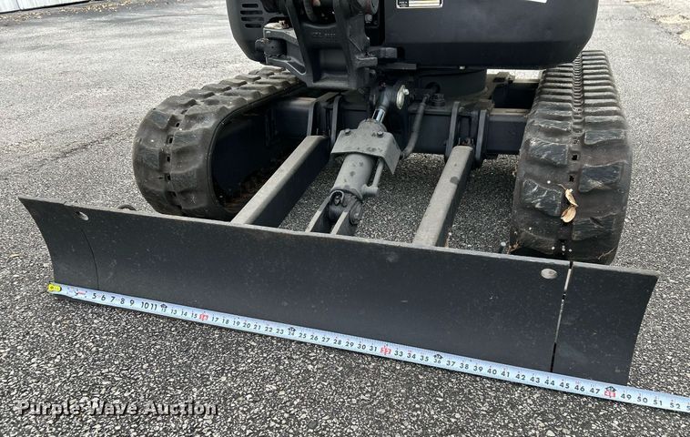 image for item EL6517 2017 Kubota U17 mini excavator