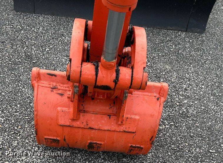 image for item EL6517 2017 Kubota U17 mini excavator