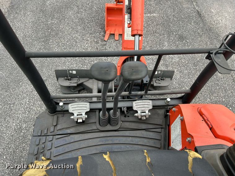 image for item EL6517 2017 Kubota U17 mini excavator