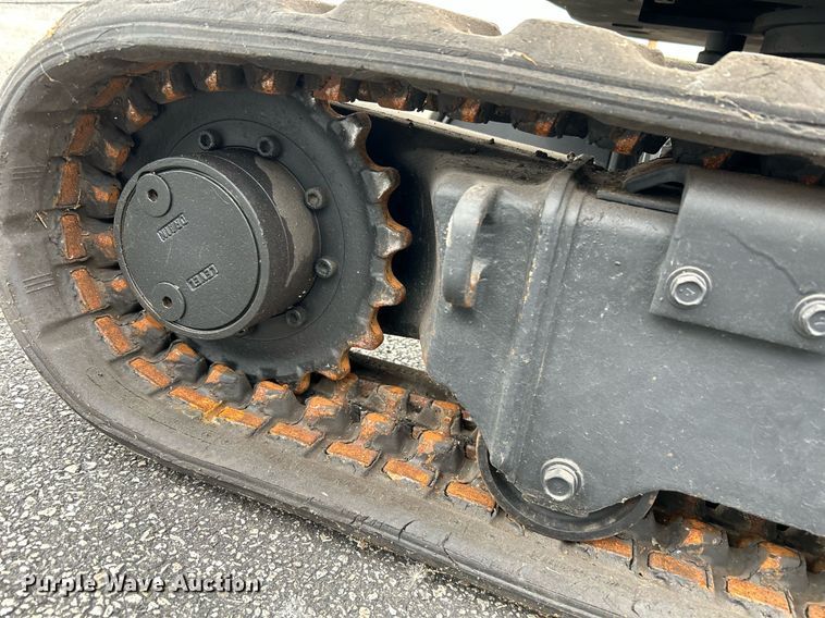 image for item EL6517 2017 Kubota U17 mini excavator