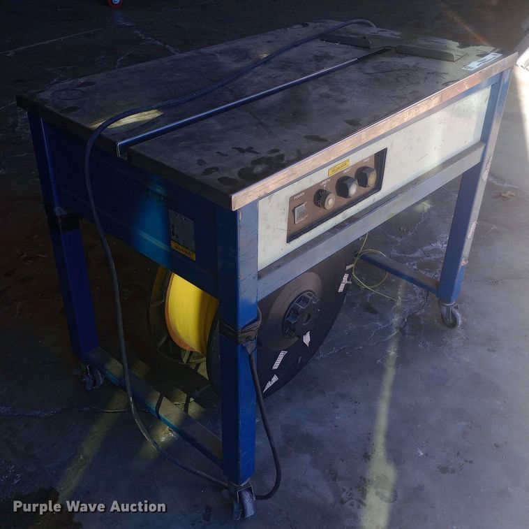 image for item EN8640 (2) plastic banding machines