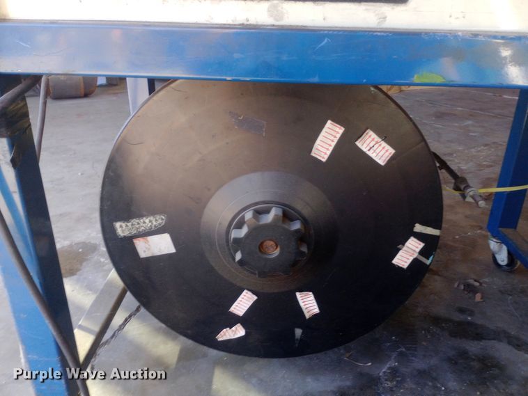 image for item EN8640 (2) plastic banding machines