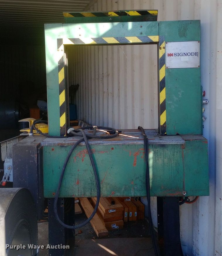 image for item EN8640 (2) plastic banding machines