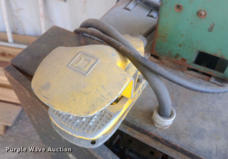 image for item EN8640 (2) plastic banding machines