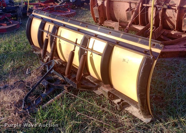 image for item EN8644 8' W snow plow 