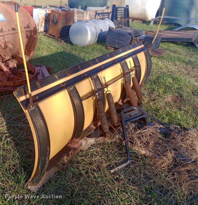 image for item EN8644 8' W snow plow 