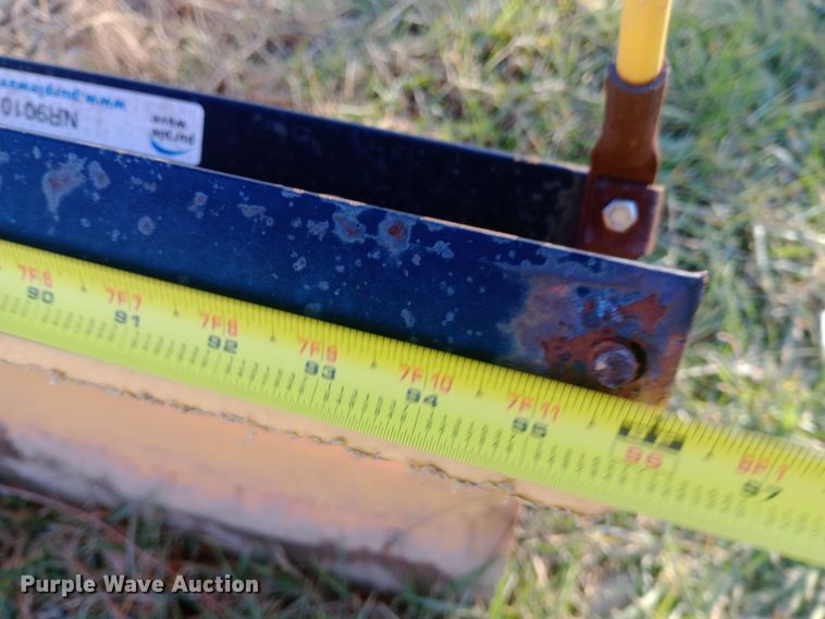 image for item EN8644 8' W snow plow 