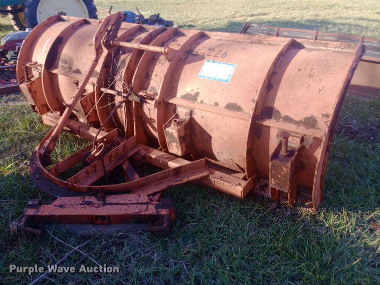 image for item EN8645 Henke snow plow