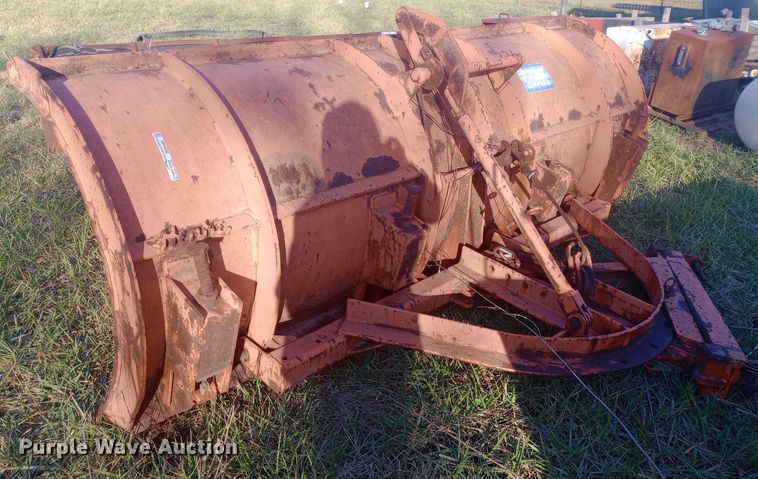 image for item EN8645 Henke snow plow