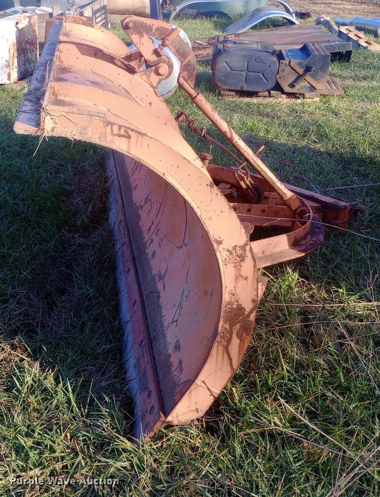 image for item EN8645 Henke snow plow