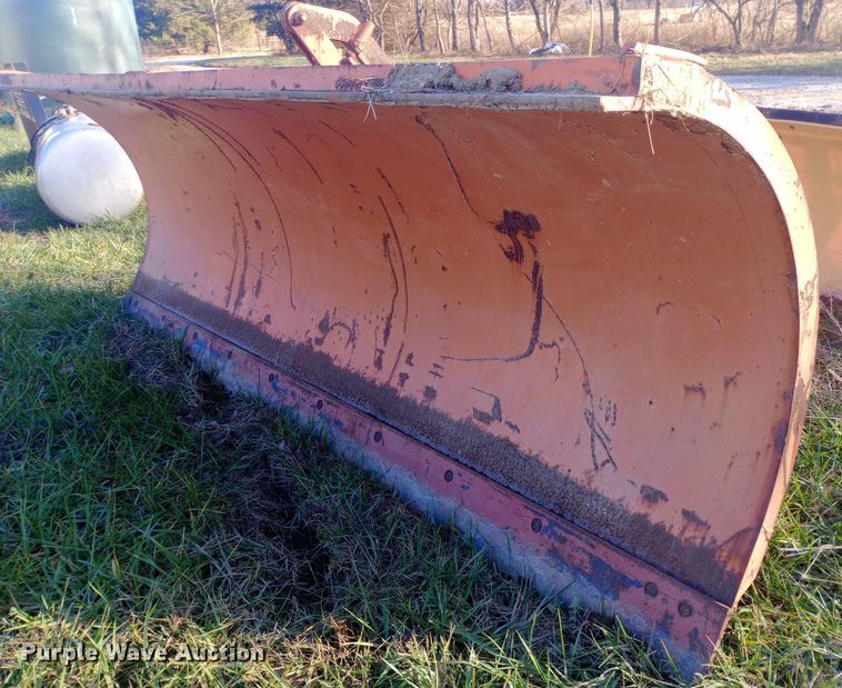 image for item EN8645 Henke snow plow