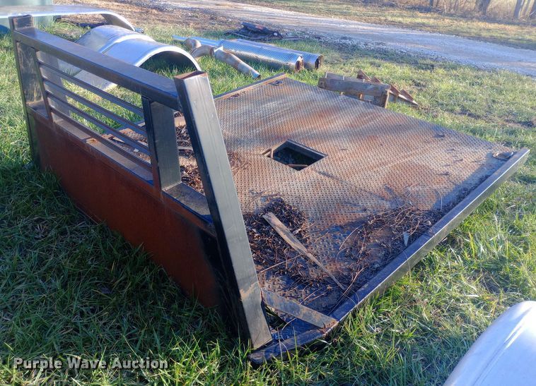 image for item EN8647 Flat bed