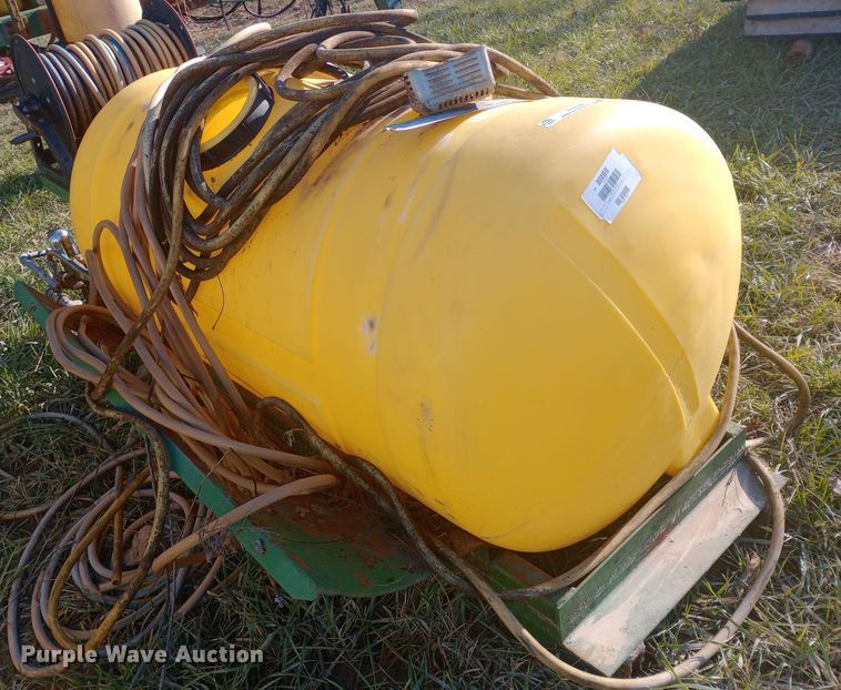 image for item EN8649 (2) sprayer tanks