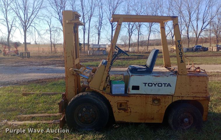 image for item EN8651 Toyota forklift