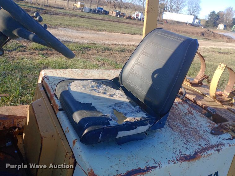 image for item EN8651 Toyota forklift