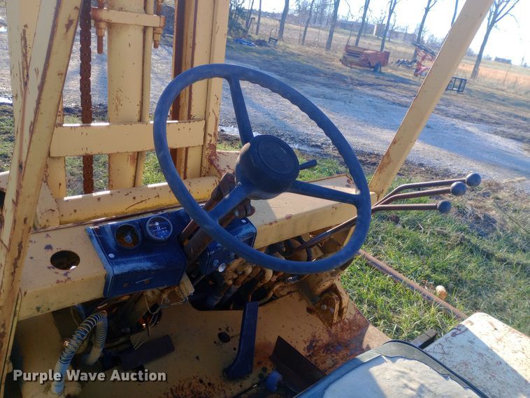 image for item EN8651 Toyota forklift