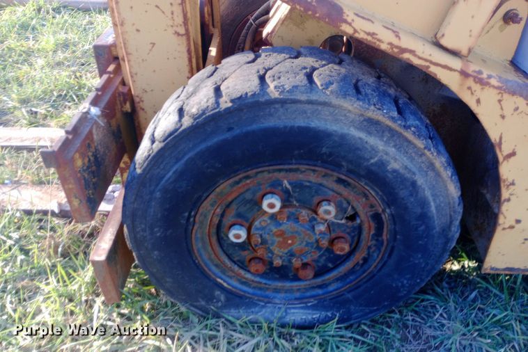 image for item EN8651 Toyota forklift