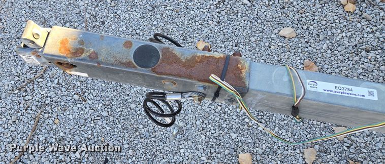 image for item EQ3784 2000 Champion  boat