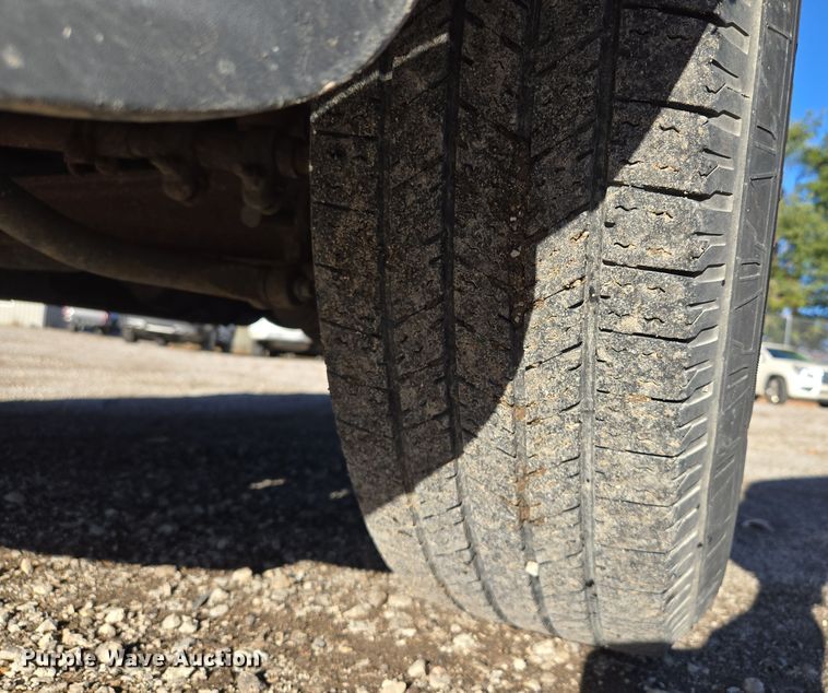 image for item EQ3858 2016 Ford F350 Super Duty XL pickup truck