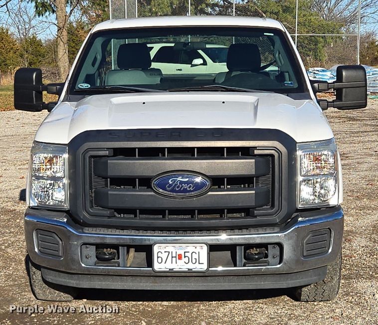 image for item EQ3859 2015 Ford F350 Super Duty XL pickup truck