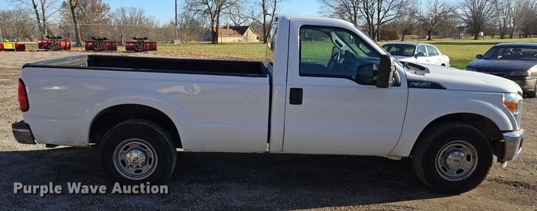 image for item EQ3859 2015 Ford F350 Super Duty XL pickup truck