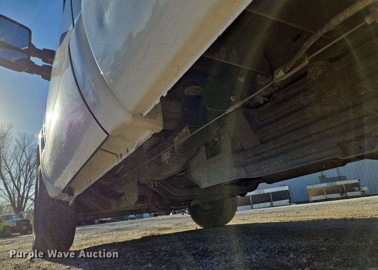 image for item EQ3859 2015 Ford F350 Super Duty XL pickup truck