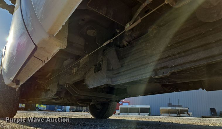 image for item EQ3859 2015 Ford F350 Super Duty XL pickup truck