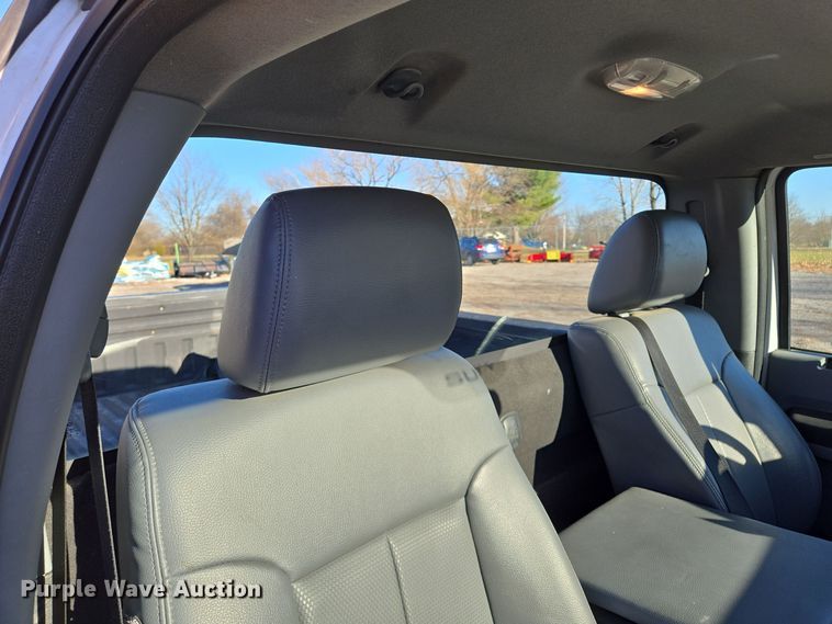 image for item EQ3859 2015 Ford F350 Super Duty XL pickup truck