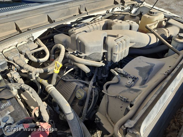 image for item EQ3859 2015 Ford F350 Super Duty XL pickup truck