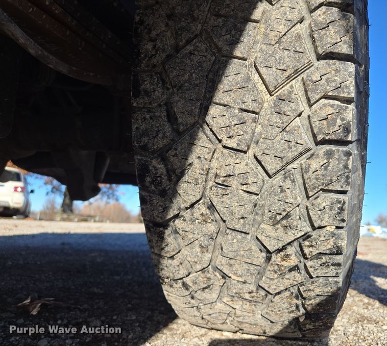 image for item EQ3859 2015 Ford F350 Super Duty XL pickup truck