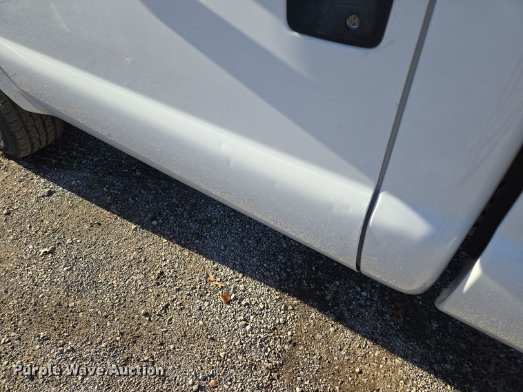 image for item EQ3860 2014 Ford F350 Super Duty XL pickup truck