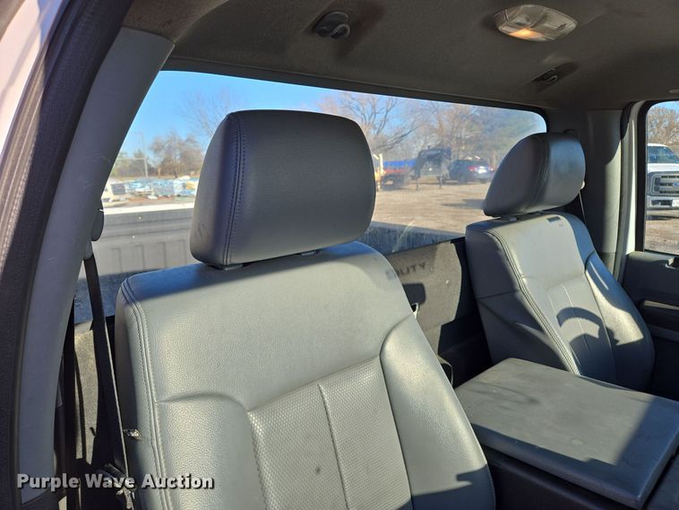 image for item EQ3860 2014 Ford F350 Super Duty XL pickup truck